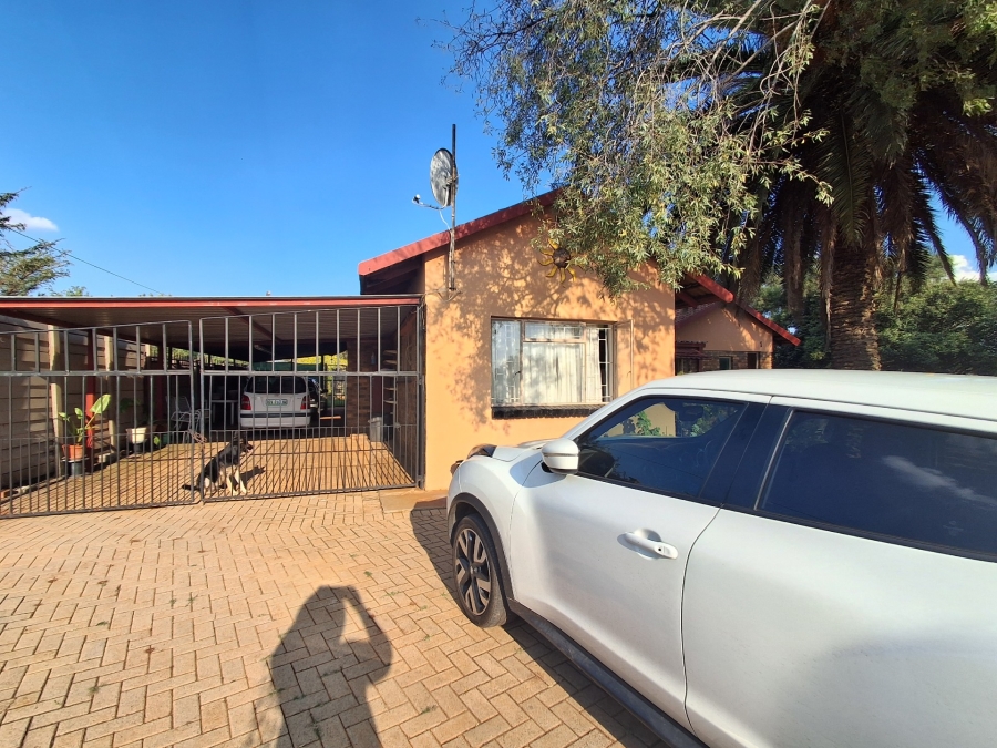 4 Bedroom Property for Sale in Randlespark North West